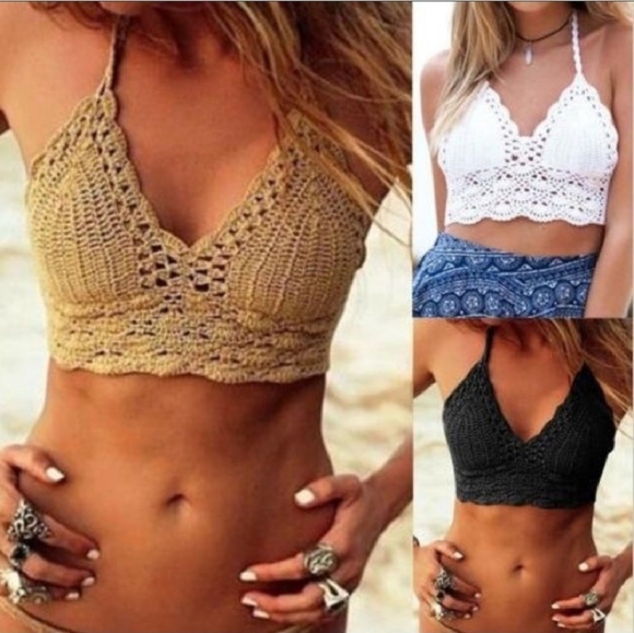 Tops - MAKE AN OFFER Black crochet crop top